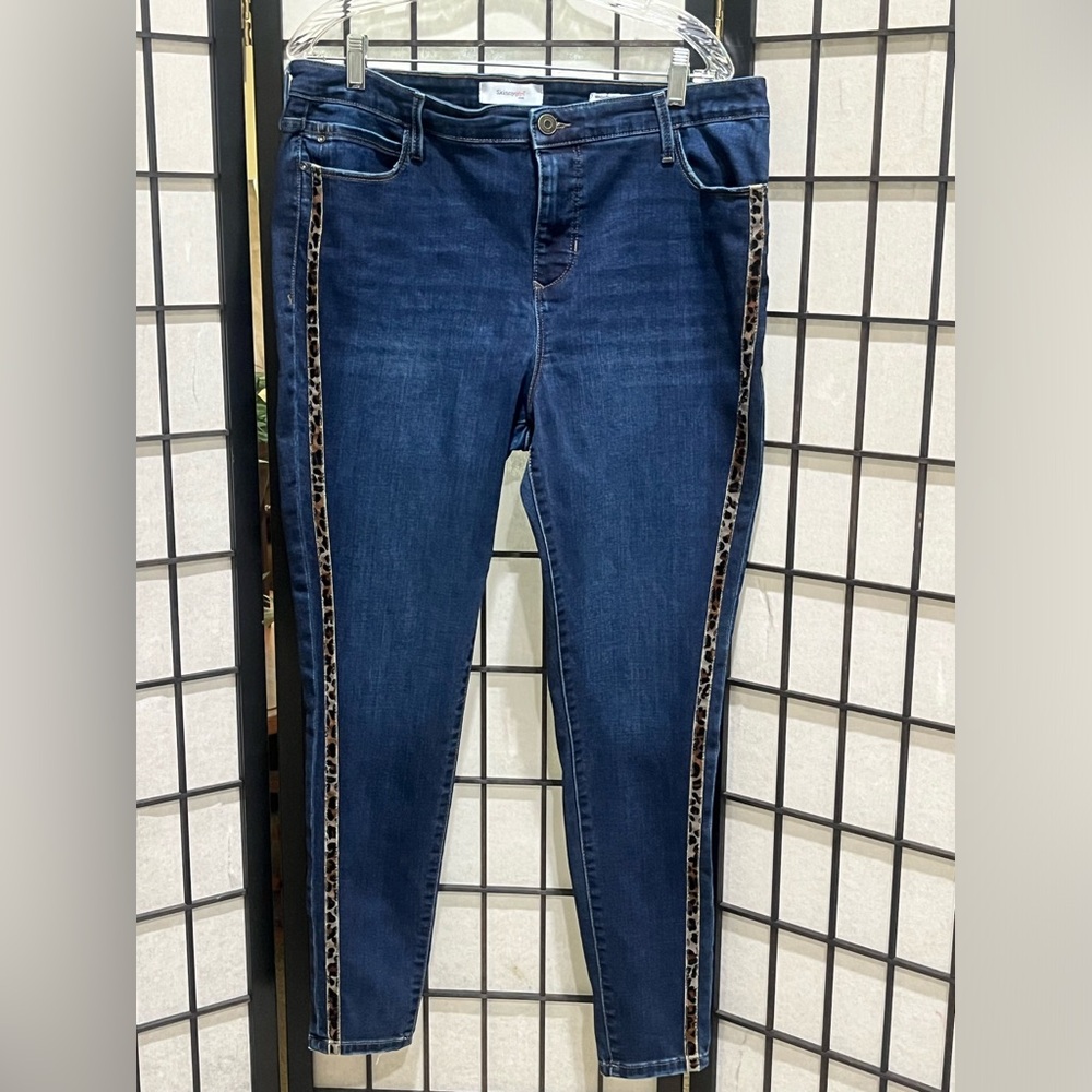 Skinnygirl Dark Blue Denim Jeans with Gold Stitching, LEOPARD PRINT TRIM SZ 14W - Picture 4 of 10